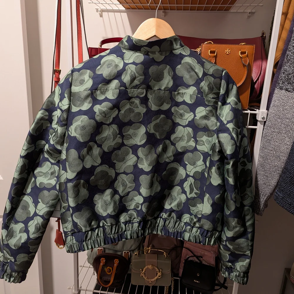 Banana Republic Green and Navy Floral Jacket - Picture 3 of 3
